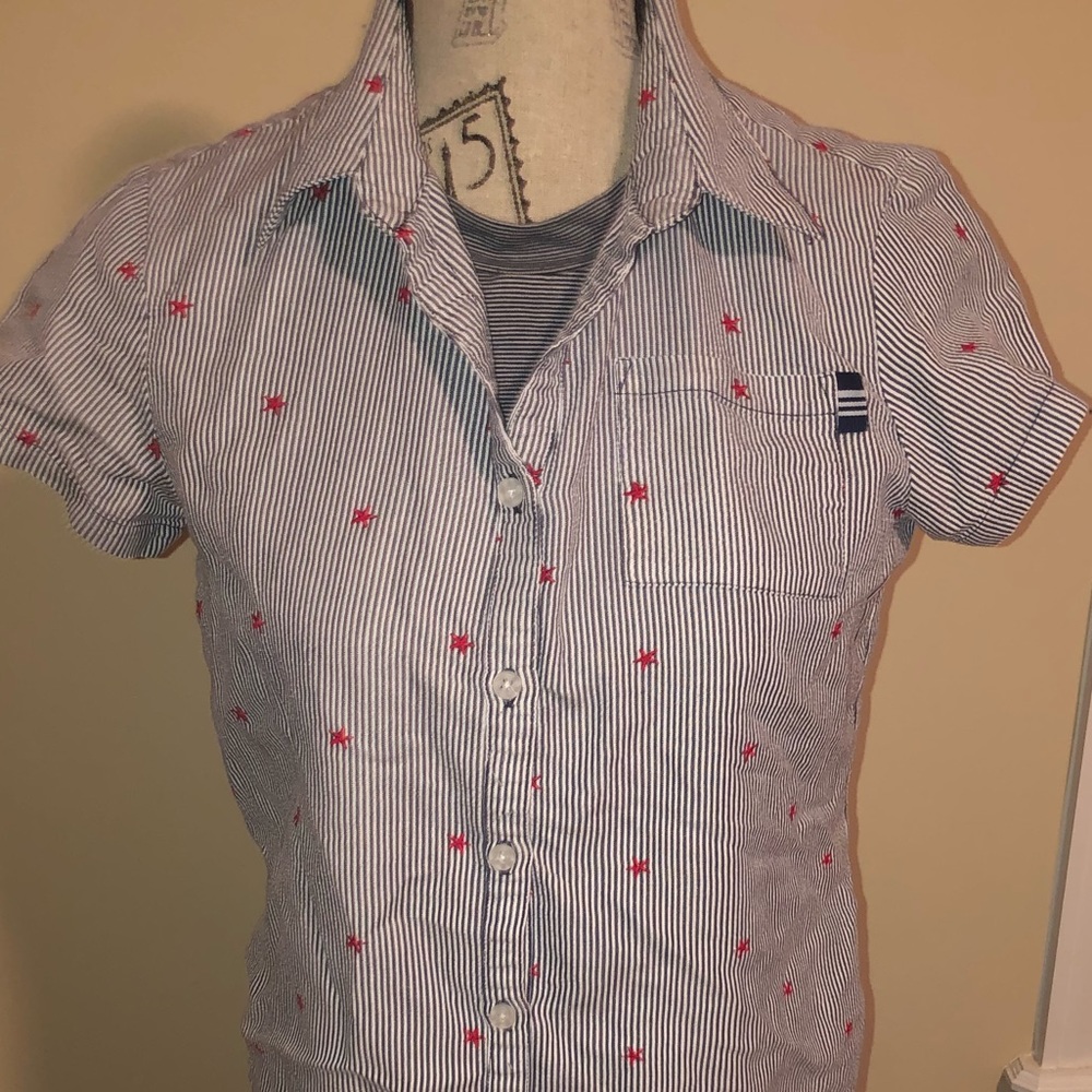 A striped shirt with red stars